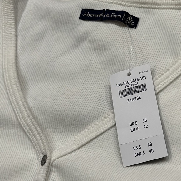 3 BRAND NEW ABERCROMBIE BODYSUITS 🤍🤍🤍 - Picture 3 of 12